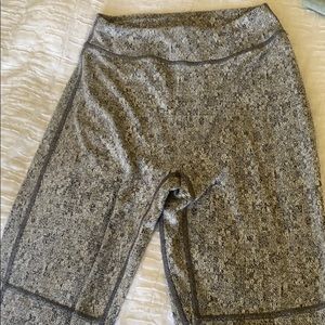 Gymshark Fleur grey textured leggings